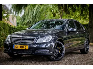 Mercedes-Benz C-Klasse 180 Avantgarde 18" Navi Bluetooth