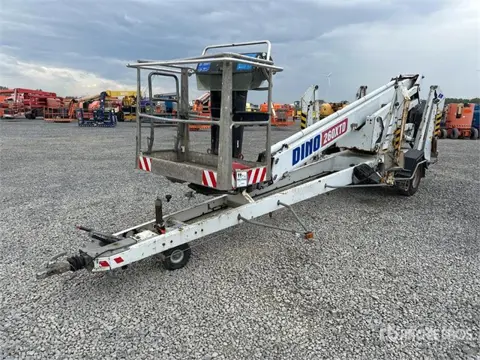 Dino 260XTD Towable Lift (bj 2015)