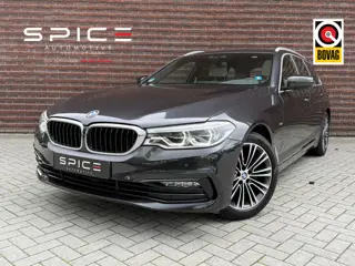 BMW 5 Serie Touring 520i High Executive Sport Line Carplay sfeer verlichting afn trekhaak