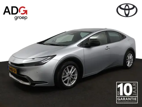Toyota Prius 2.0 Plug-in Dynamic | Dode Hoek Detectie | Stoelverwarming | Parkeersensoren | Achterui