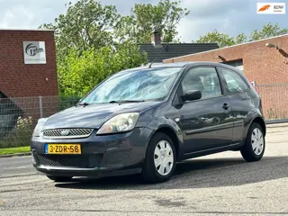 Ford Fiesta 1.3-8V Style Airco*74.000*Elektrische ramen*APK*Stuurbekrachtiging*