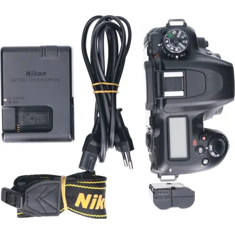 Tweedehands Nikon D7500 Body CM7827