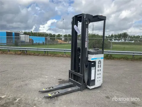 UniCarriers A160SDTFVJN540 1600 kg Electric Stacker