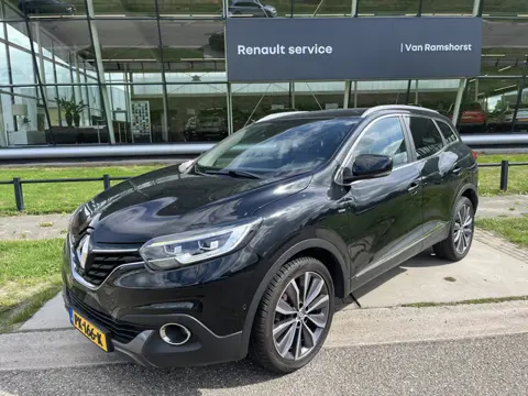 Renault Kadjar TCe 130PK/ Bose / Automaat / Trekhaak /Dealer onderhouden/ Keyless / Lane assist / PD