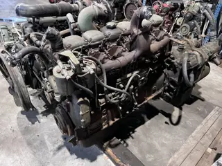 Volvo D100 met scheepskoppeling
