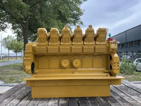 Cat 3512B - Long Block - Rebuild - 1500 HP - 4TN (bj 2000)
