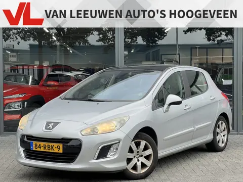 Peugeot 308 1.6 VTi Première | Nieuw binnen | Pano | Navi | Trekhaak