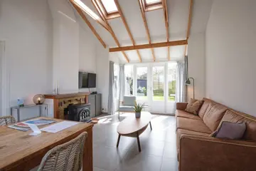 Foto 14 van Vrijstaande bungalow midden in de natuur met omheinde tuin