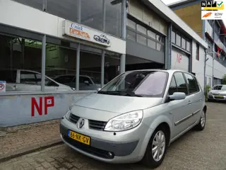 Renault Scénic 2.0-16V Privilège Luxe