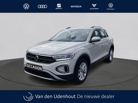 Volkswagen T-Roc 1.5 TSI Life Business Ascot grey | Stoelverwarming | Keyless | Navigatie | Acc