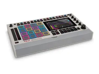 Akai MPC Live III Retro Edition