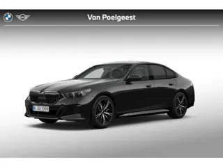 BMW 5 Serie Sedan 520i | M-Sport Pro | Travel Pack | Comfort Pack | Stoelventilatie | Panoramadak | 