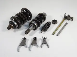 VERSNELLINGSBAK Triumph Sprint ST 1050 2005 - 2011