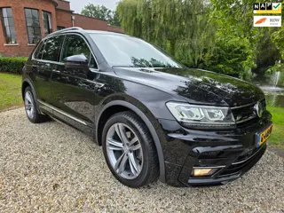Volkswagen Tiguan 1.5 TSI Comfortline Business Navi Leer Airco Trekhaak