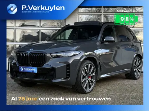 BMW X5 xDrive50e M SPORT PRO | PANORAMA | HARMAN KARDON | TREKHAAK | M STOELEN | ICONIC GLOW |