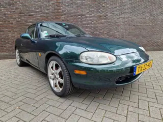 Mazda MX-5 1.8i|APK '27|hardtop|LM velgen|NAP|NB|LIEFHEBBER