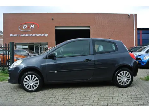 Renault Clio 1.2-16V Special Line airco apk 25-08-2027 inruil mogelijk nap