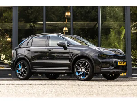 Lynk & Co 01 1.5 (bj 2022, automaat)