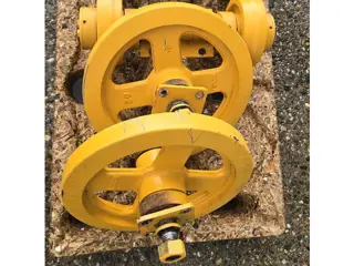 Morooka MST800 MST1000 idler