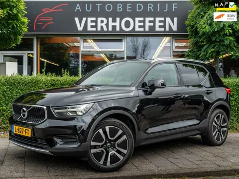 Volvo XC40 1.5 T2 Momentum - APPLE CARPLAY - CRUISE CONTR - LANE ASSIST - ORG NL - NAP !!