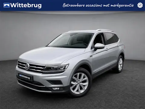 Volkswagen Tiguan Allspace 1.5 TSI 150pk Highline 7 zitplaatsen DSG Automaat / Navigatie via APP / L