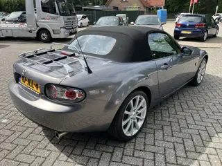 Foto 14 van Mazda MX-5 1.8 Touring Orig. Nederlands / Dealer Onderhouden