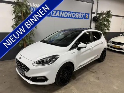 Ford Fiesta 1.0 EcoBoost Hybrid Vignale // Pano // Vol Led