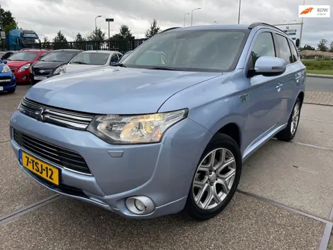 Mitsubishi Outlander 2.0 PHEV Instyle+