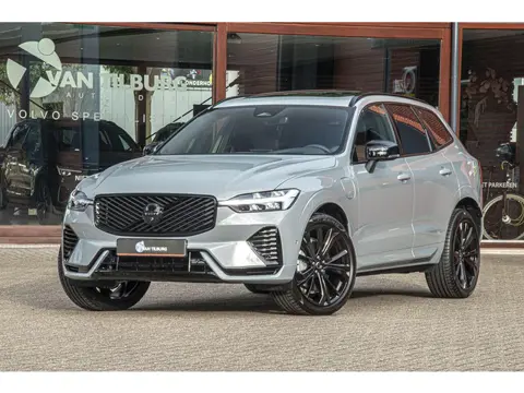 VOLVO XC60 2.0 T6 PLUG-IN HYBRID AWD PLUS BLACK EDITION