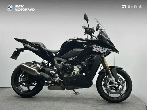 BMW S 1000 XR Triple Black