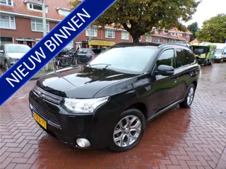 Mitsubishi Outlander 2.0 PHEV instyle OPEN DAK LUXE UITVOERING ZEER GOEDE STAAT