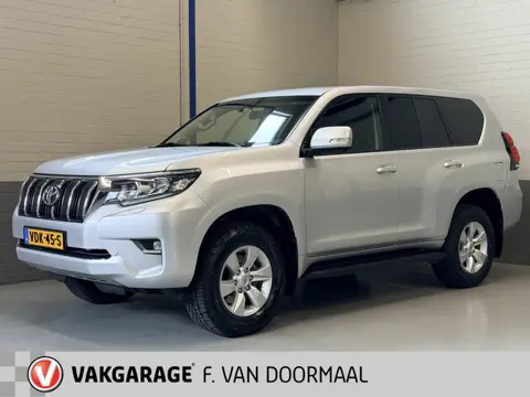 Toyota Land Cruiser 2.8 D-4D-F Challenger SRWV Automaat