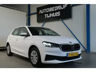 Skoda Fabia 1.0 TSI Ambition - N.A.P. Airco, Cruise, PDC, Carplay.