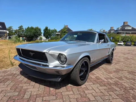 FORD USA MUSTANG 
