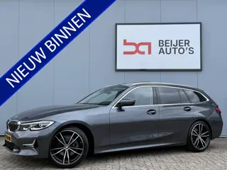 BMW 3 Serie Touring 320i High Executive Automaat Schuifdak/Carplay.