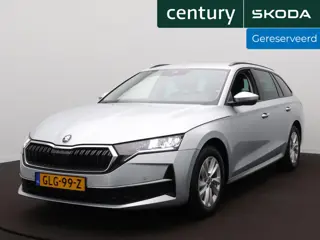 Skoda Octavia Combi 1.5 TSI First Edition Trekhaak / Virtual / Metallic