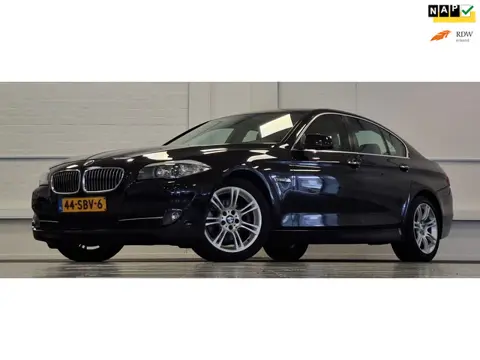 BMW 5-serie 523i Executive 2e Eigenaar Leder Navi Head-up Elek stoelen Mooi!