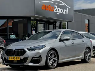 BMW 2 Serie Gran Coupé 220i AUT7 M-SPORT PANODAK SPORTLEDER NAVI CAMERA DIGI-DASH APPLE-CARPLAY LED 