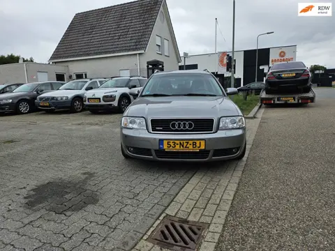 Audi A6 Avant 2.4 quattro