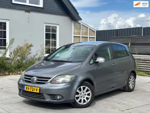 Volkswagen Golf Plus 1.6 FSI Sportline | Nieuwe APK | Airco | El. Ramen | Meeneemprijs!