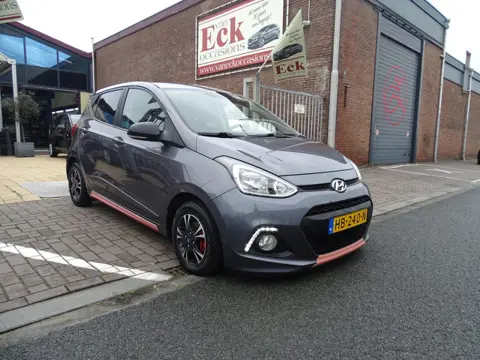 Hyundai i10 1.0i i-Motion Premium (bj 2015)