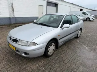 Mitsubishi Carisma 1.8 GLS Automaat airco APK 1-4-2027
