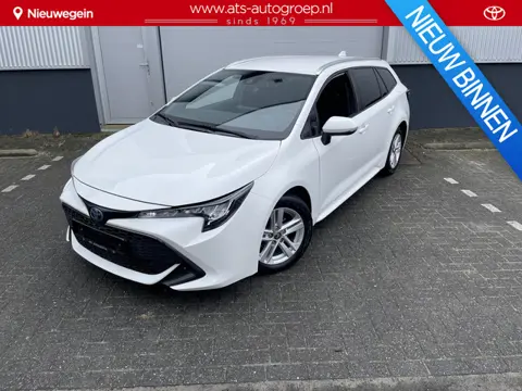 Toyota Corolla Touring Sports 1.8 Hybrid Active | Grijs kenteken | stuur-, stoel- en voorruit verwar