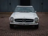 Foto 27 van MERCEDES-BENZ SL 250 pagode