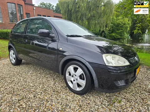 Opel Corsa 1.2-16V Enjoy Airco