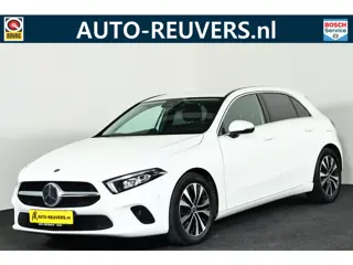 Mercedes-Benz A-Klasse 220 4MATIC Premium / LED / Navi / Camera / LMV