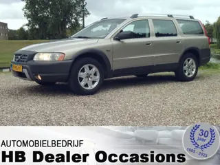 Volvo XC70 Cross Country 2.5 T AWD Momentum - Airco - Leer interieur