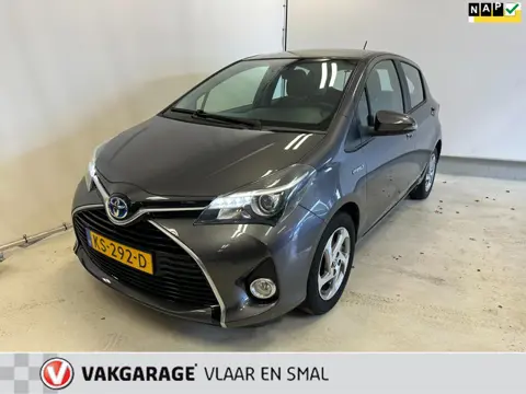 Toyota Yaris 1.5 Hybrid Trend- 5 deurs-1e eigenaar-Camera-Navigatie-dealer onderhouden.