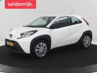 Toyota Aygo X 1.0 VVT-i MT Play | Cruise control | Carplay | Trekhaak | Airco | Camera | DAB | Lane 