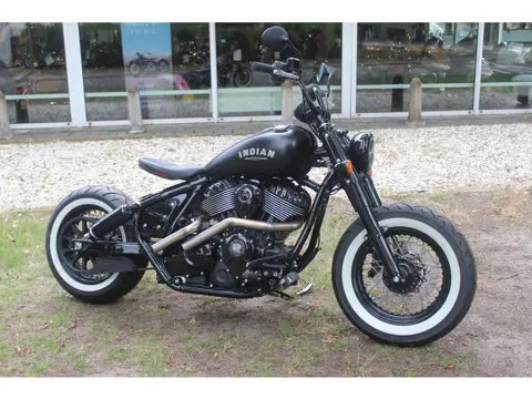 Indian Chief  Chief bobber darkhorse custombike